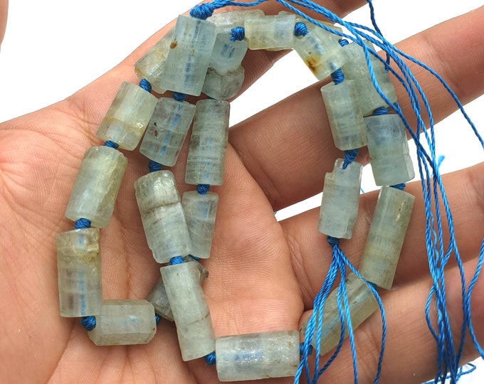 43 Grams Beautiful Natural Aquamarine Crystals Strand 1 Piece