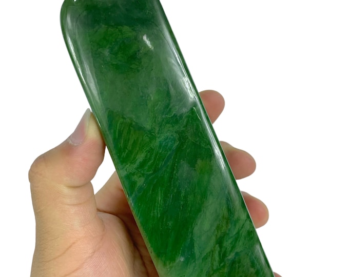 700 Grams Top Quality Green Color Nephrite Jade Free Form, Nephrite Jade Free Form, Jade Free Form, Green Jade Free Form, Nephrite Free Form