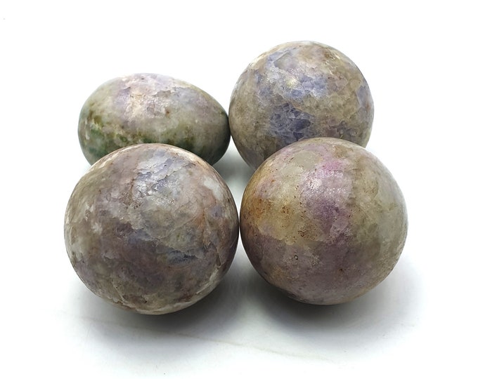 Best Quality Purple Hackmanite Balls,Egg 513 Grams