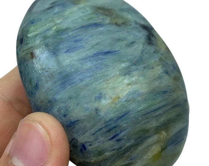 Blue Kyanite Palm Stones - Polished Crystals (180 Grams)