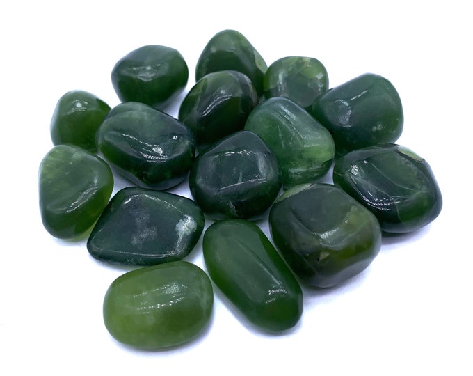 15 Pcs Best Quality Green Jade Tumbles  - Jade Tumble Crystals - Green Jade Tumbles 125 Grams