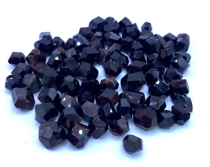 Best Quality Red Faceted Garnet Crystals 333 Grams