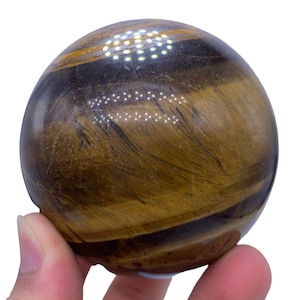 Esfera de ojo de tigre pulida: bola de piedra marrón y dorada (81 mm, 760 gramos)