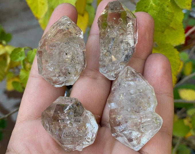 Beautiful Termenated Window quartz Crystals