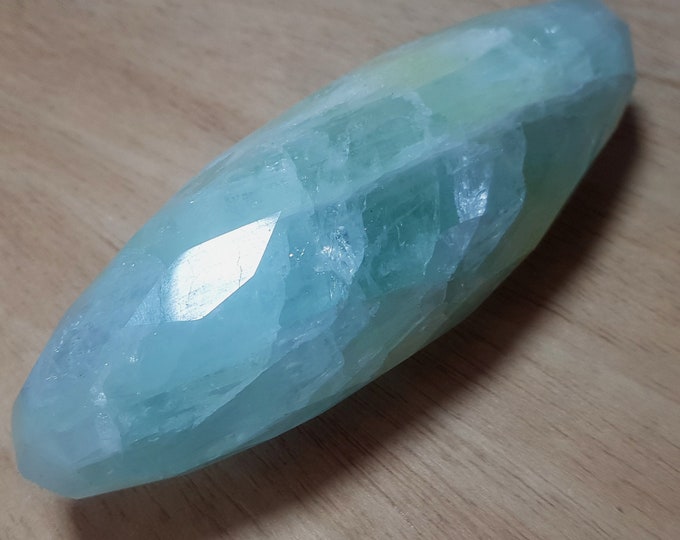 585 Grams Beautiful Big Faceted Aquamarine Massage