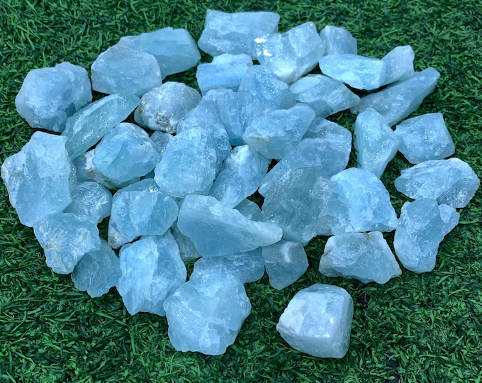 Top Quality Blue Color Rough Aquamarine - Blue Aquamarine - Aquamarine Stone - Raw Aquamarine - Raw Aquamarine Stone - Aquamarine 815 Grams