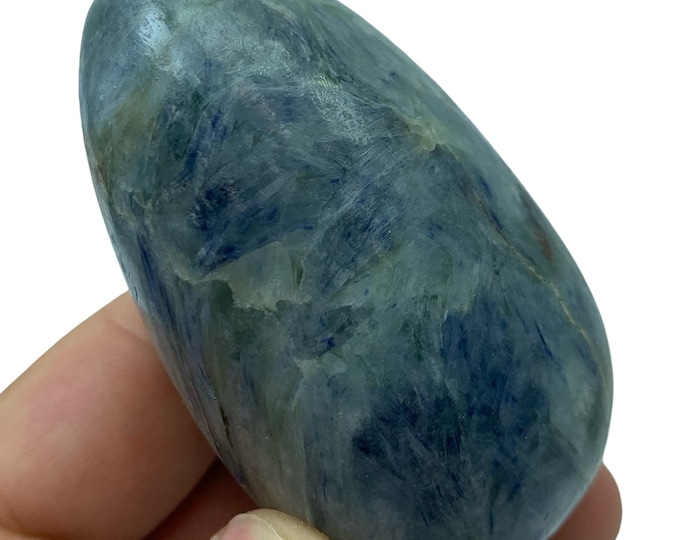 Blue Kyanite Egg: Polished Crystal Egg (75x44mm, 270g)