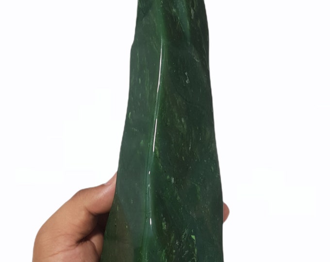 Green Nephrite Jade Freefoam 245 x 78 x 60 mm