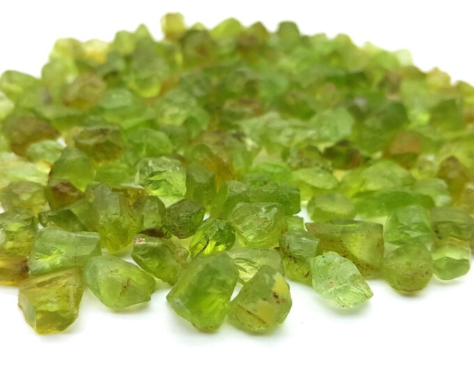 250 Ct's Beautiful Green Peridot - Green Peridot - Raw Peridot - Rough Peridot - Peridot Crystals - Natural Peridot - Green Peridot Crystals
