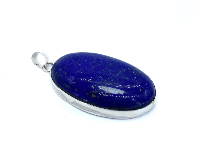 Best Quality Blue Lapis Lazuli Oval Locket 31 Grams