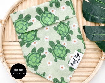 Pañuelo Franklin / Pañuelo con estampado de tortuga, lindo pañuelo floral para perro con tortuga marina, accesorio verde para perro, pañuelo con diseño de margarita, pañuelo con diseño de animal marino