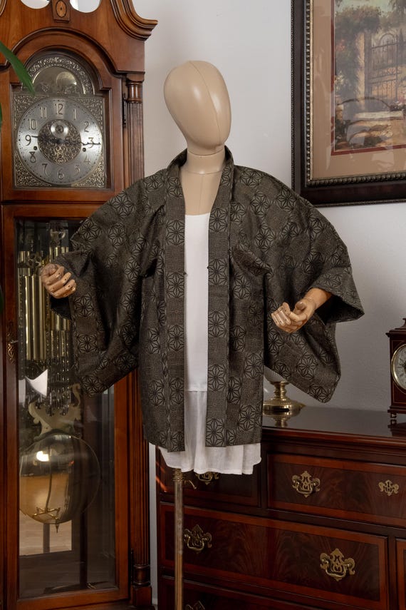 DEAR VANILLA Authentic Japanese Haori for Women Traditional Kimono Jacket Vintage Made in Japan HA-0439