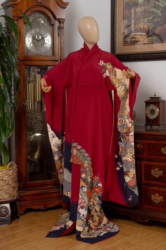 DEAR VANILLA Authentic Traditional Japanese Furisode Kimono for Women Vintage Robe Made in Japan KMF-0303
