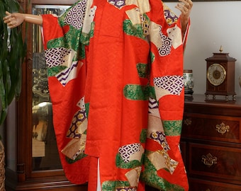 DEAR VANILLA Authentic Traditional Japanese Kakeshita Wedding Kimono for Women Vintage Silk Robe Made in Japan KST-0013