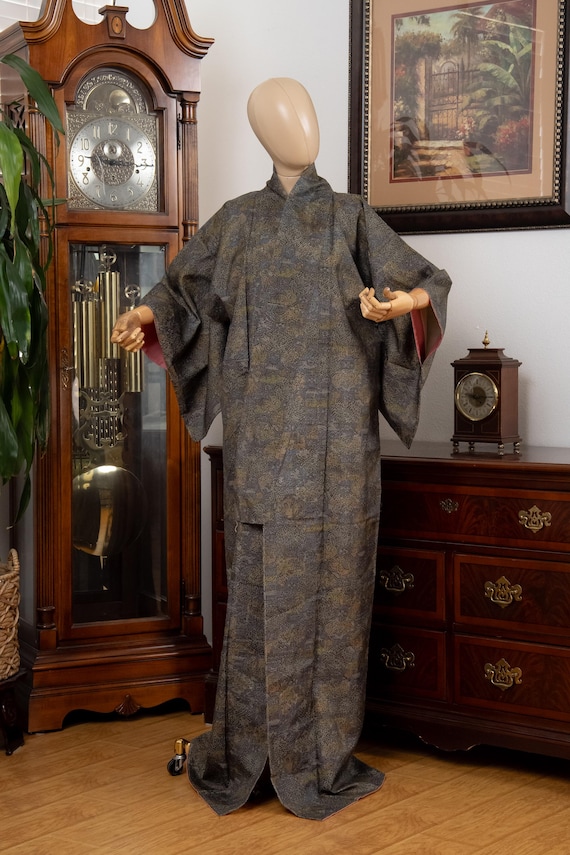 DEAR VANILLA Authentic Traditional Japanese Kimono for Women Vintage Dress Robe Made in Japan Genuine Original KM-0606