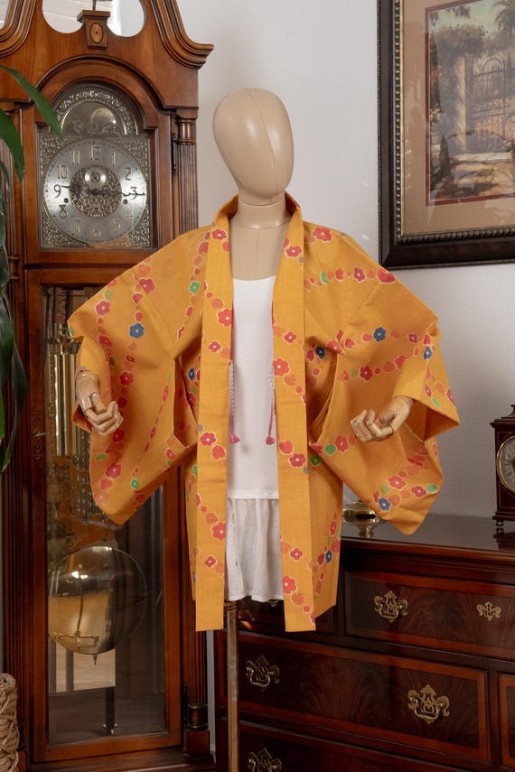 DEAR VANILLA Authentic Japanese Haori for Women Traditional Kimono Jacket Vintage Made in Japan HA-0440