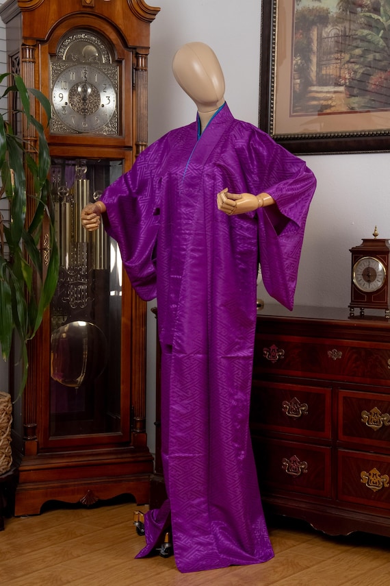 DEAR VANILLA Authentic Traditional Japanese Iromuji Kimono for Women Vintage Robe Made in Japan Genuine Original KMI-0192