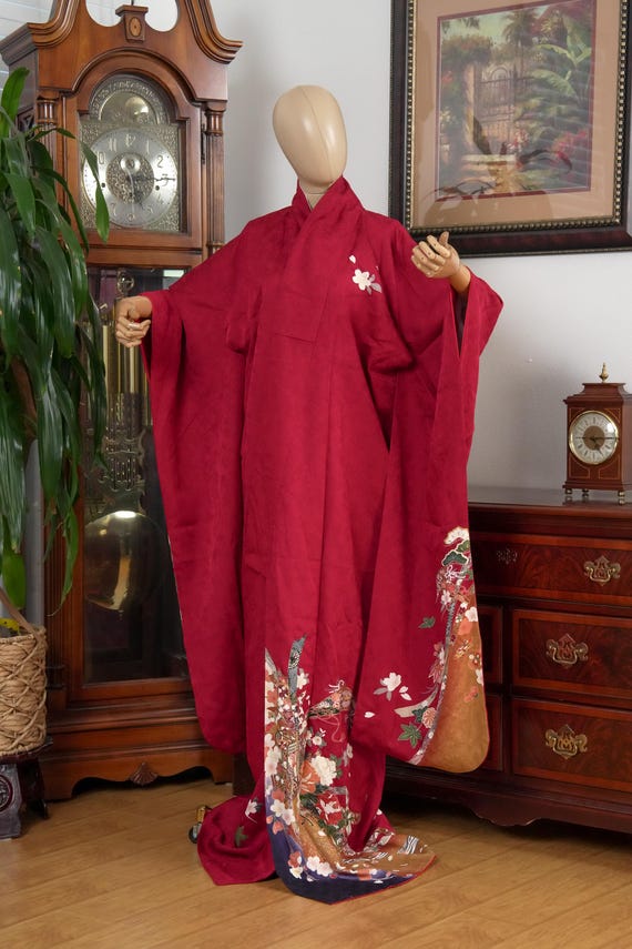 DEAR VANILLA Authentic Traditional Japanese Furisode Kimono for Women Vintage Silk Robe Made in Japan KMF-0257