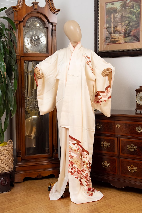 DEAR VANILLA Authentic Traditional Japanese Homongi Kimono for Women Vintage Silk Robe Made in Japan KMH-0125