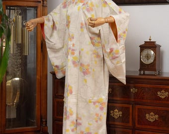DEAR VANILLA Authentic Traditional Japanese Kimono for Women Vintage Dress Robe Made in Japan Genuine Original KM-0640