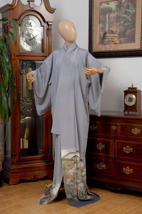 DEAR VANILLA Authentic Traditional Japanese Tomesode Kimono for Women Vintage Silk Robe Made in Japan KMT-0230