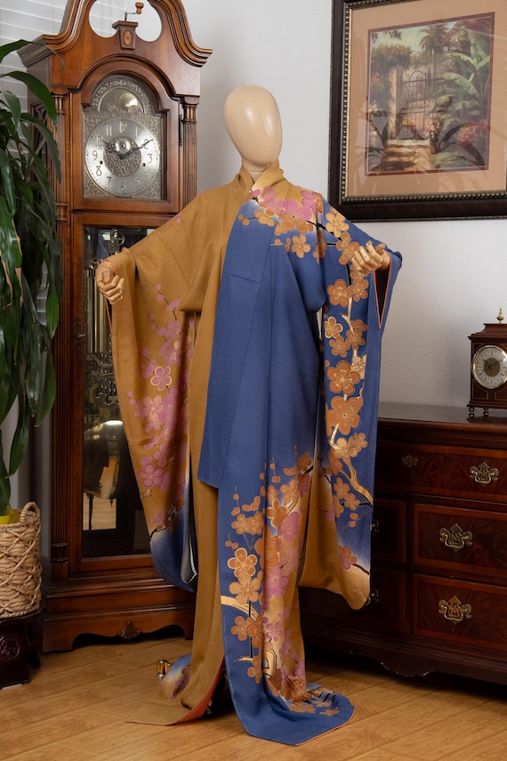 DEAR VANILLA Authentic Traditional Japanese Furisode Kimono for Women Vintage Silk Robe Made in Japan KMF-0292