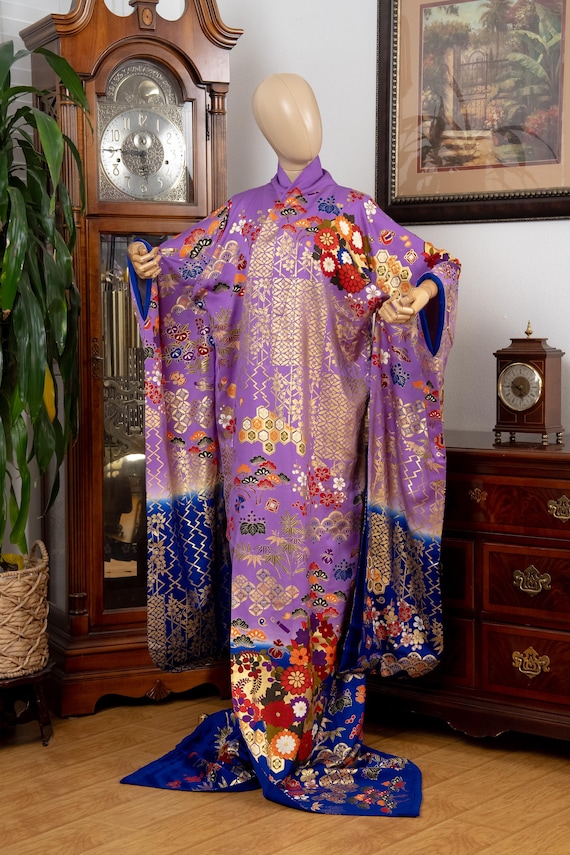 DEAR VANILLA Authentic Traditional Japanese Kakeshita Wedding Kimono for Women Vintage Silk Robe Made in Japan KST-0076