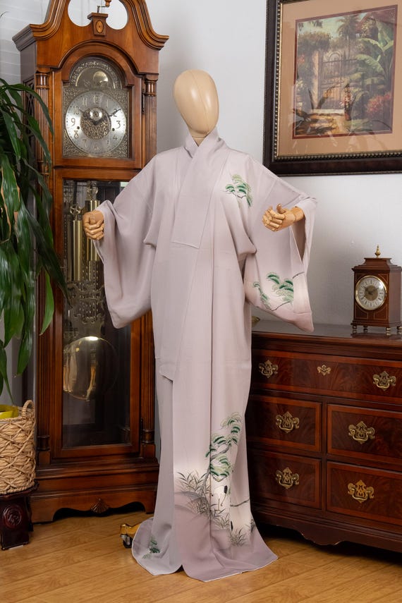 DEAR VANILLA Authentic Traditional Japanese Tomesode Kimono for Women Vintage Silk Robe Made in Japan KMT-0205