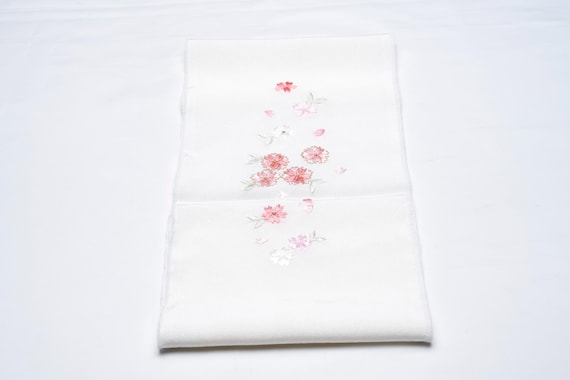 DEAR VANILLA Japanese Shishu HanEri Embroidery Collar Protective/Decorative Layer Kimono SHE-0043