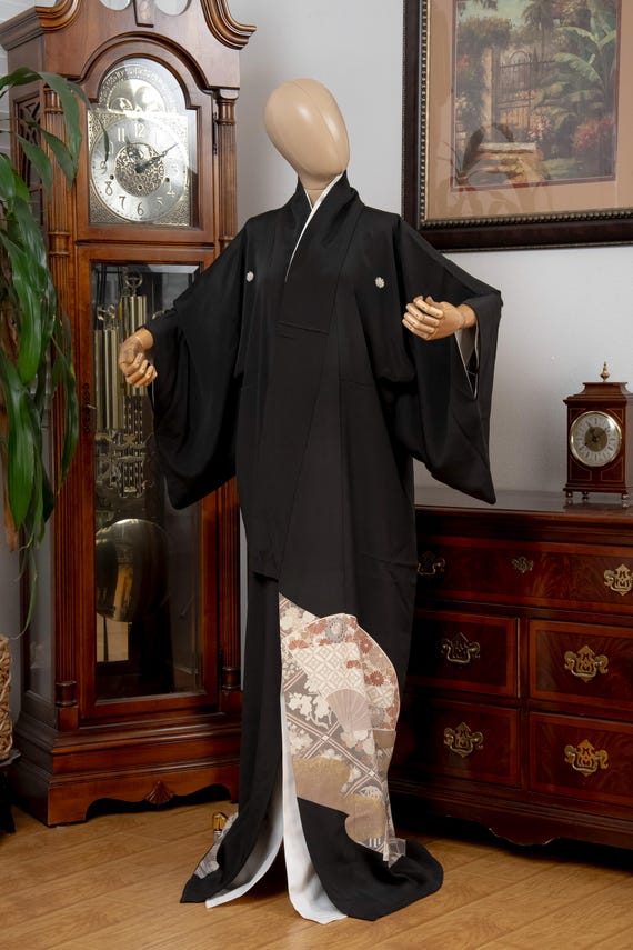 DEAR VANILLA Authentic Traditional Japanese Tomesode Silk Kimono for Women Vintage Robe Made in Japan KMT-0231