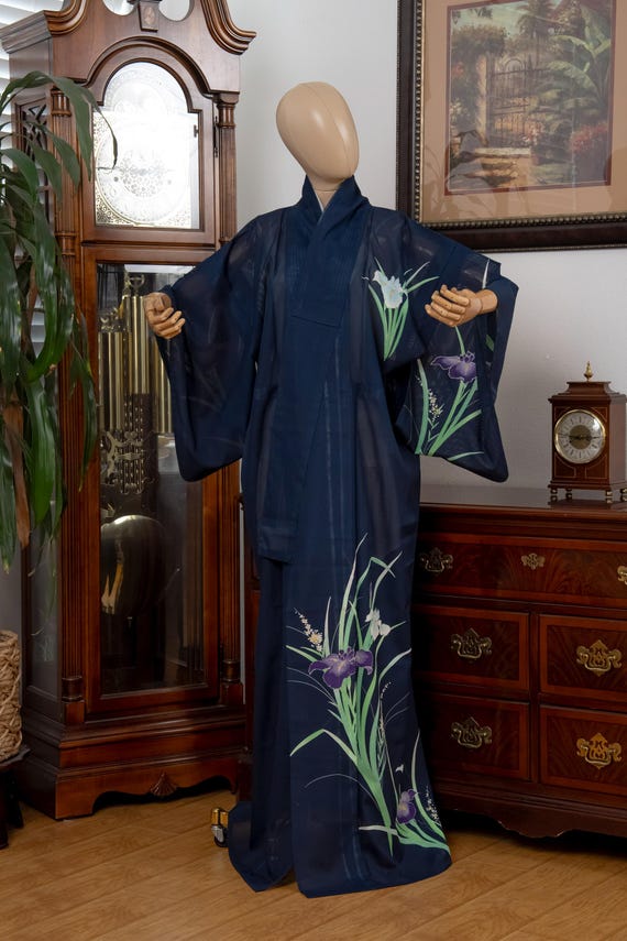 DEAR VANILLA Authentic Traditional Japanese Kimono for Women Vintage Dress Robe Made in Japan Genuine Original KM-0627