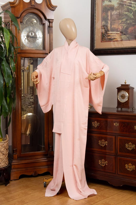 DEAR VANILLA Authentic Traditional Japanese Iromuji Kimono for Women Vintage Robe Made in Japan Original KMI-0158
