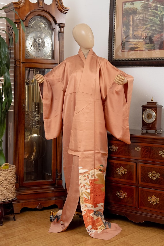 DEAR VANILLA Authentic Traditional Japanese Tomesode Kimono for Women Vintage Silk Robe Made in Japan KMT-0227