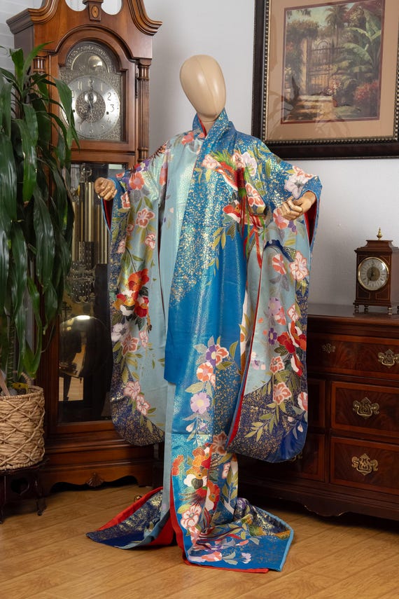DEAR VANILLA Authentic Traditional Japanese Kakeshita Wedding Kimono for Women Vintage Silk Robe Made in Japan KST-0065