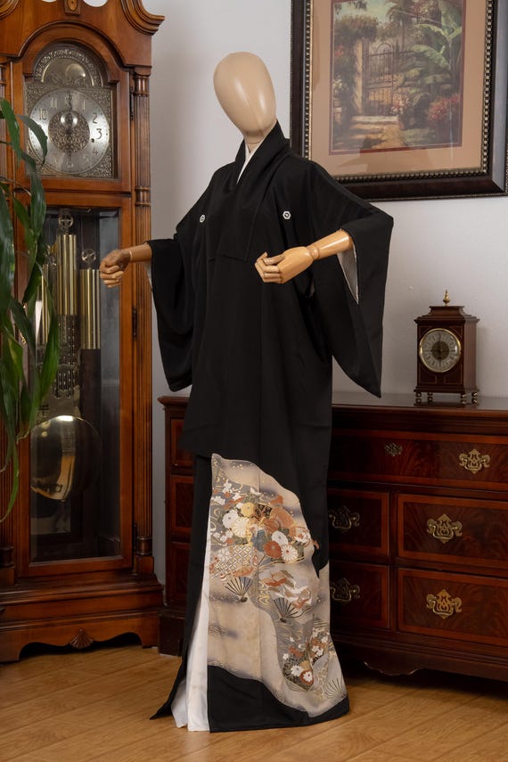 DEAR VANILLA Authentic Traditional Japanese Tomesode Silk Kimono for Women Vintage Robe Made in Japan KMT-0248