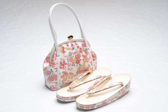 DEAR VANILLA Authentic Japanese Kimono Purse Handbag Zori Set Vintage Made in Japan PU-0350