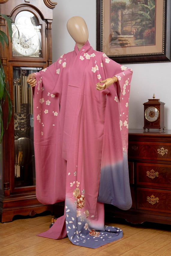 DEAR VANILLA Authentic Traditional Japanese Furisode Kimono for Women Vintage Silk Robe Made in Japan KMF-0325