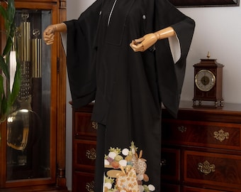 DEAR VANILLA Authentic Traditional Japanese Tomesode Silk Kimono for Women Vintage Robe Made in Japan KMT-0250