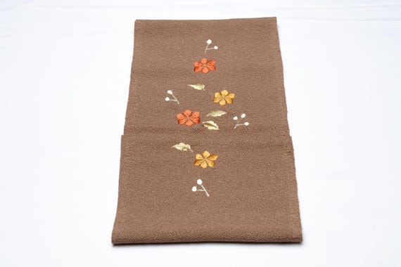 DEAR VANILLA Japanese Shishu HanEri Embroidery Collar Protective/Decorative Layer Kimono SHE-0027