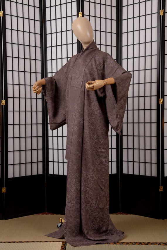 DEAR VANILLA Authentic Traditional Japanese Kimono for Women Vintage Dress Robe Made in Japan Genuine Original KM-0630