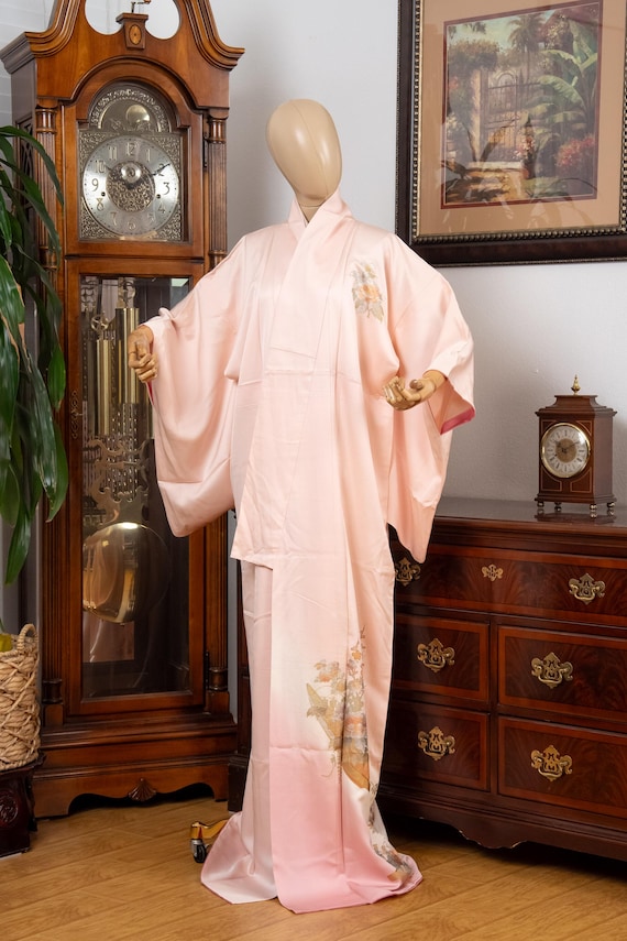 DEAR VANILLA Authentic Traditional Japanese Homongi Kimono for Women Vintage Silk Robe Made in Japan KMH-0121