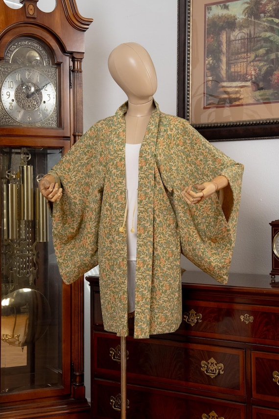 DEAR VANILLA Authentic Japanese Haori for Women Traditional Kimono Jacket Vintage Made in Japan HA-0452
