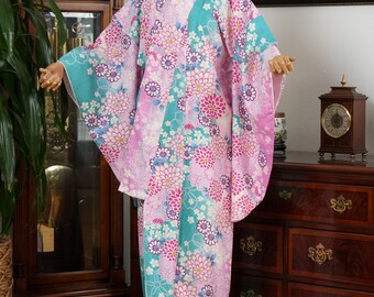 DEAR VANILLA Authentic Traditional Japanese Furisode Kimono for Women Vintage Robe Made in Japan KMF-0193
