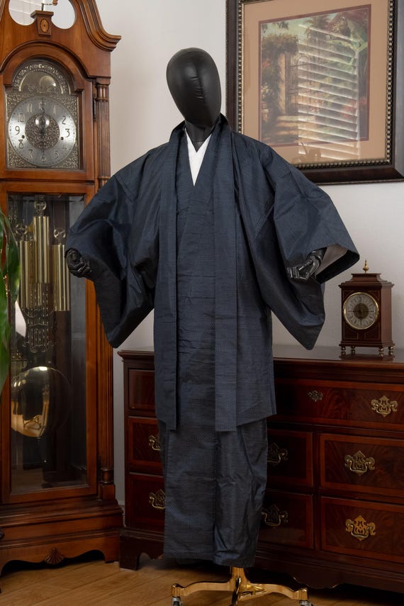 DEAR VANILLA Vintage Traditional Authentic Men's Kimono & Haori Set Japanese Samurai Robe/Jacket Ensemble Dress Genuine Vintage MKE-0221