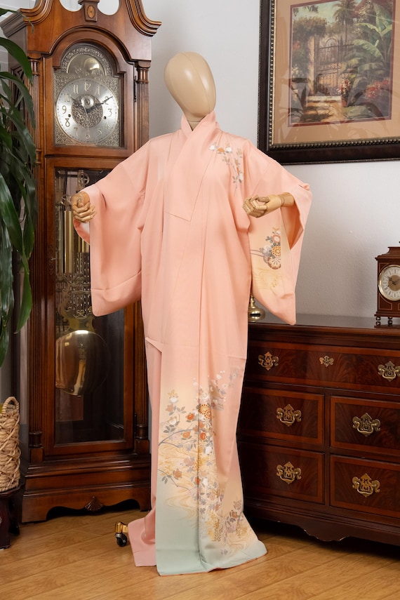 DEAR VANILLA Authentic Traditional Japanese Homongi Kimono for Women Vintage Silk Robe Made in Japan KMH-0124