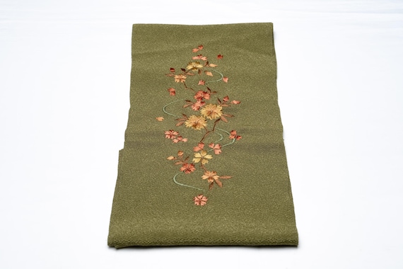DEAR VANILLA Japanese Shishu HanEri Embroidery Collar Protective/Decorative Layer Kimono SHE-0031