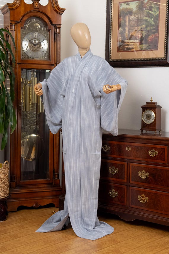 DEAR VANILLA Authentic Traditional Japanese Kimono for Women Vintage Dress Robe Made in Japan Genuine Original KM-0583
