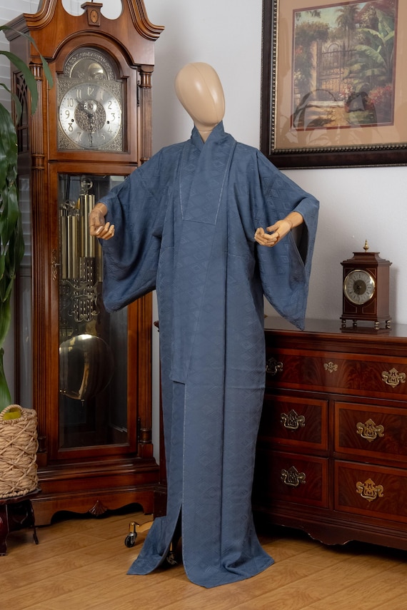 DEAR VANILLA Authentic Traditional Japanese Iromuji Kimono for Women Vintage Robe Made in Japan Genuine Original KMI-0172