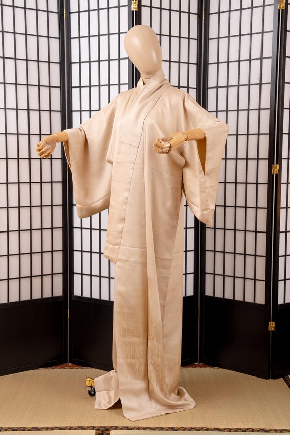DEAR VANILLA Authentic Traditional Japanese Homongi Kimono for Women Vintage Silk Robe Made in Japan KMH-0140