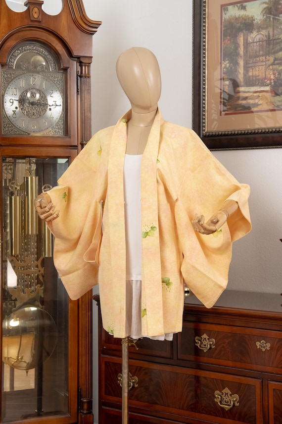 DEAR VANILLA Authentic Japanese Haori for Women Traditional Kimono Jacket Vintage Made in Japan HA-0431